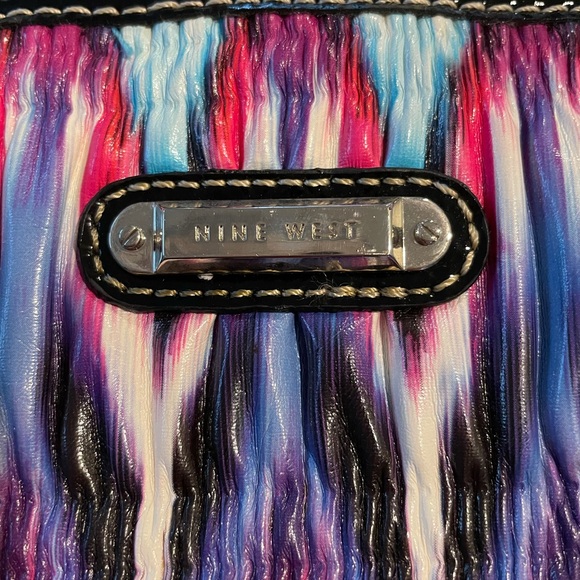3 for $30 Nine West Wristlet - Picture 2 of 3